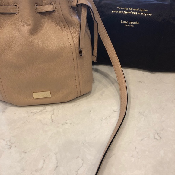 Kate Spade Blush drawstring Purse - Picture 4 of 9